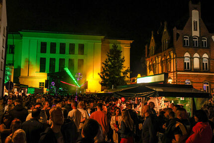 Clubhaus Crimmitschau on tour - Bühne Peter-Breuer-Straße